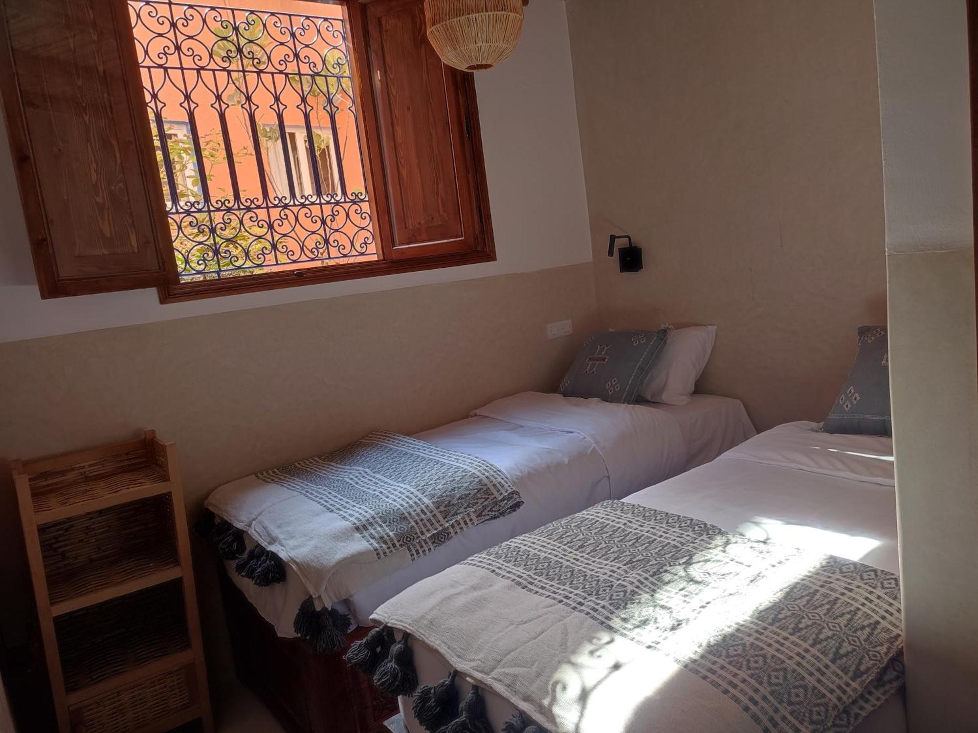 טגזוט Private Room In Apartment Tov מראה חיצוני תמונה