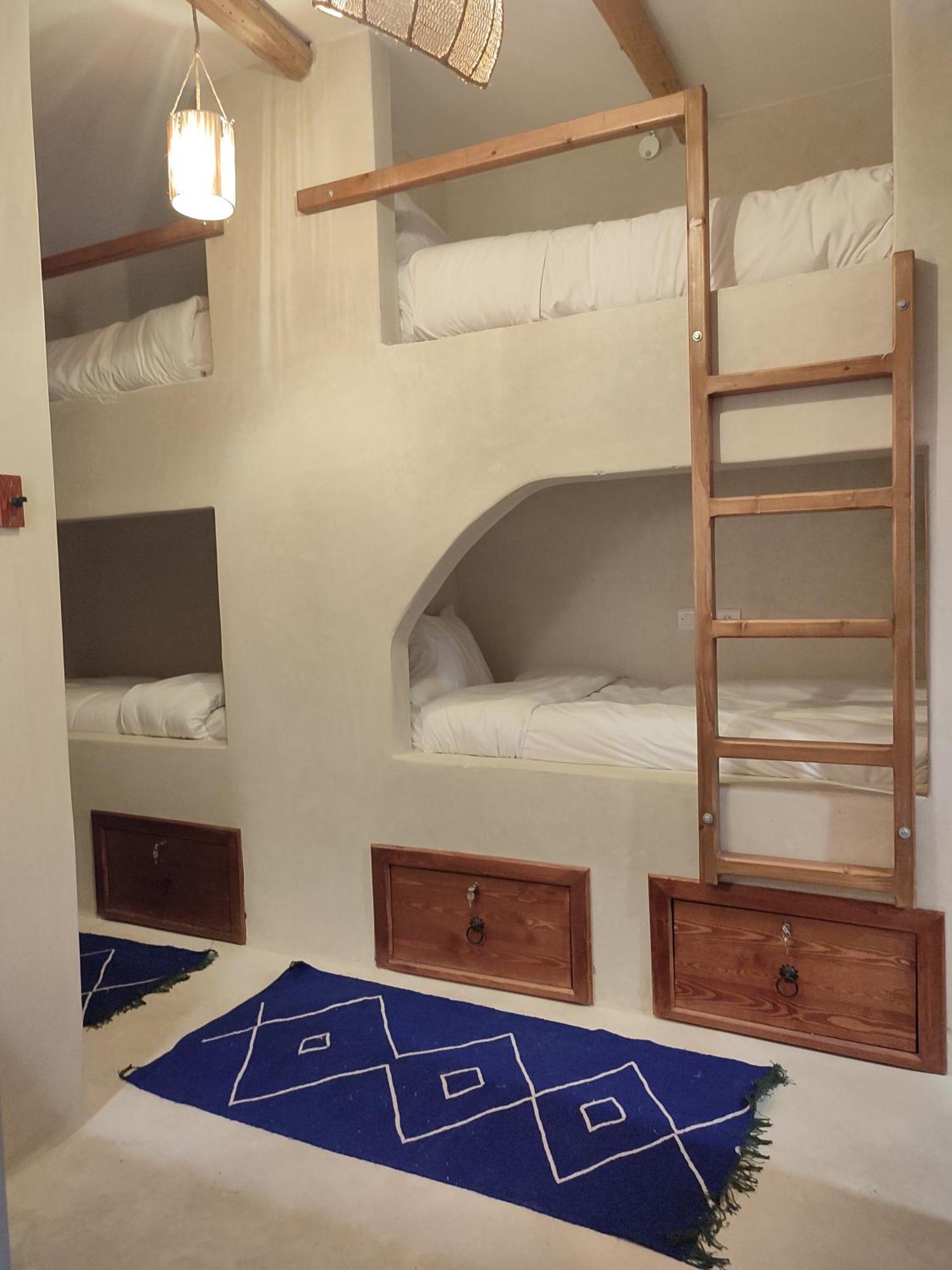 טגזוט Private Room In Apartment Tov מראה חיצוני תמונה