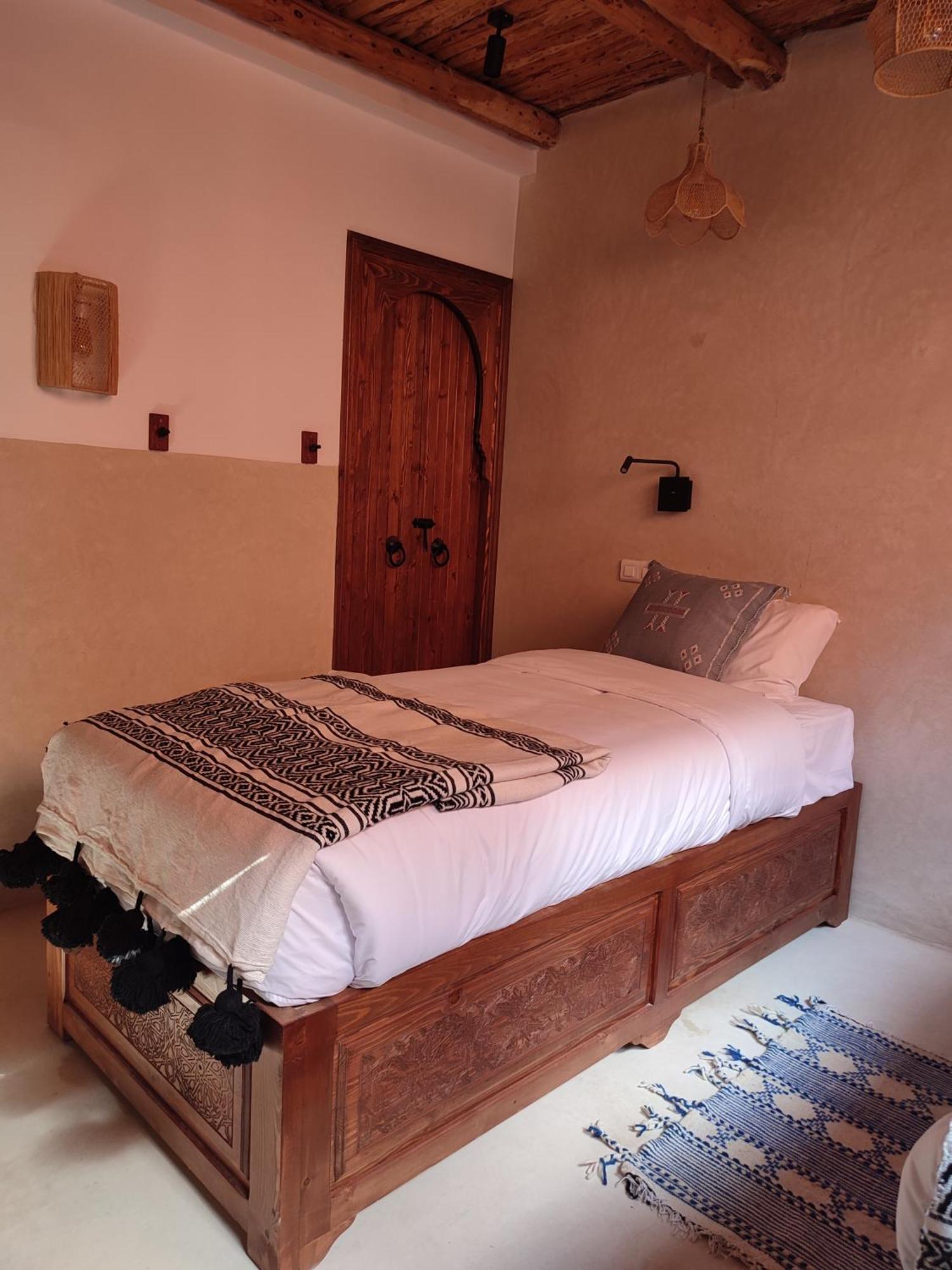 טגזוט Private Room In Apartment Tov מראה חיצוני תמונה