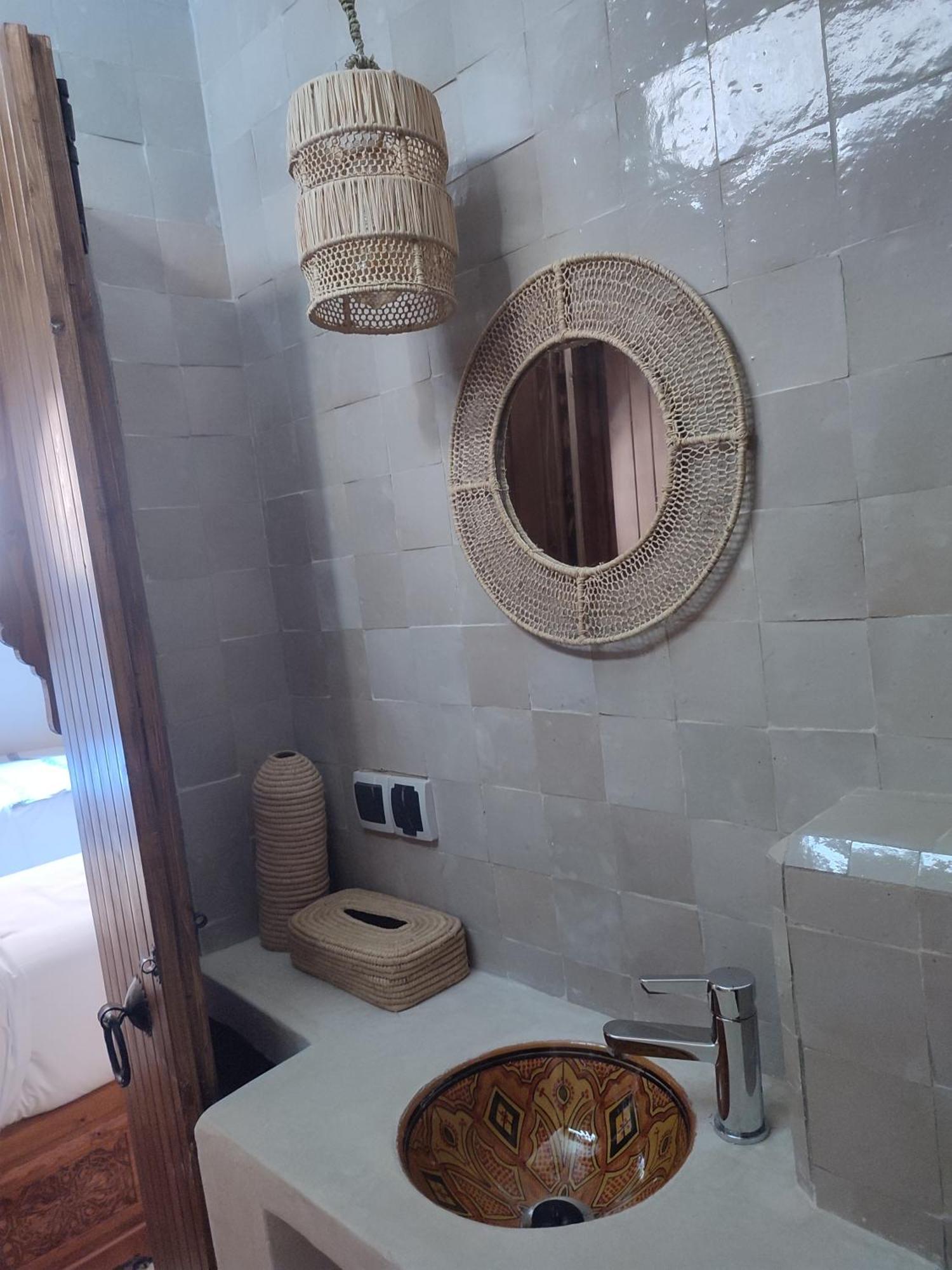 טגזוט Private Room In Apartment Tov מראה חיצוני תמונה